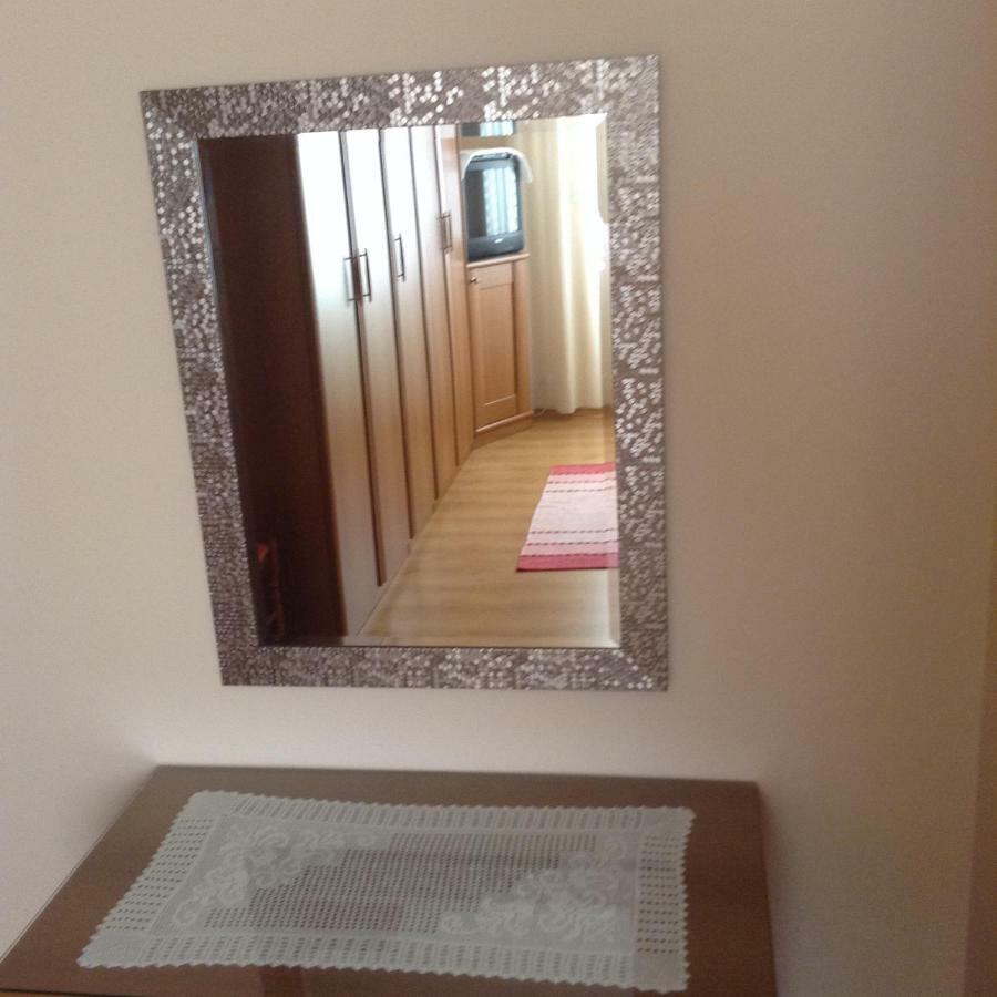Apartment Biserka Barbat na Rabu エクステリア 写真
